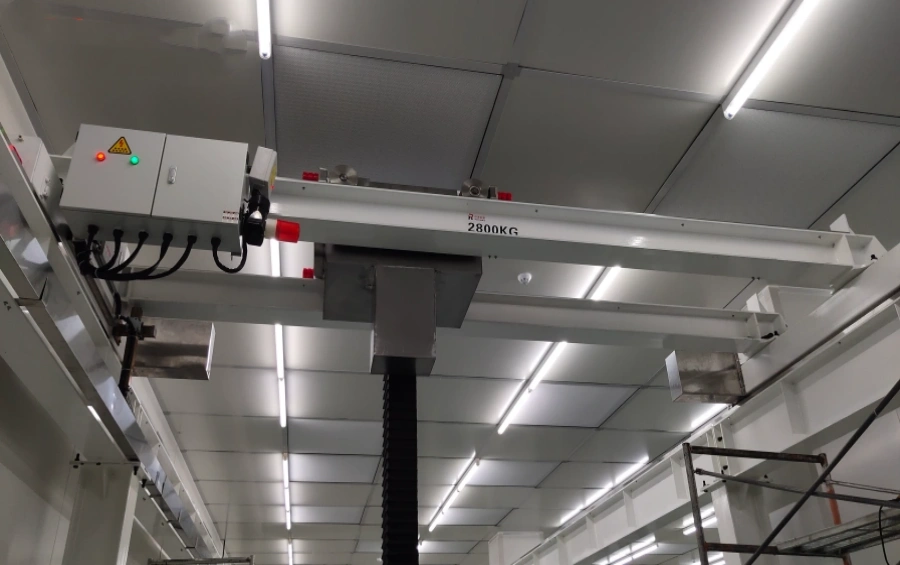 Cleanroom Cranes (2).webp