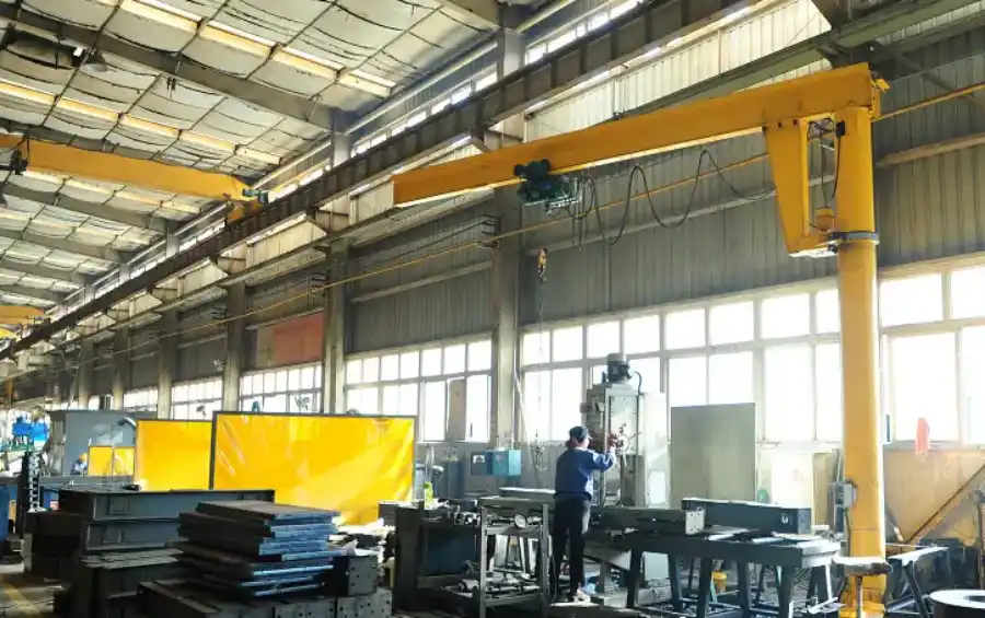 free-standing-jib-crane-at-workshop.webp free-standing-jib-crane-at-workshop.webp