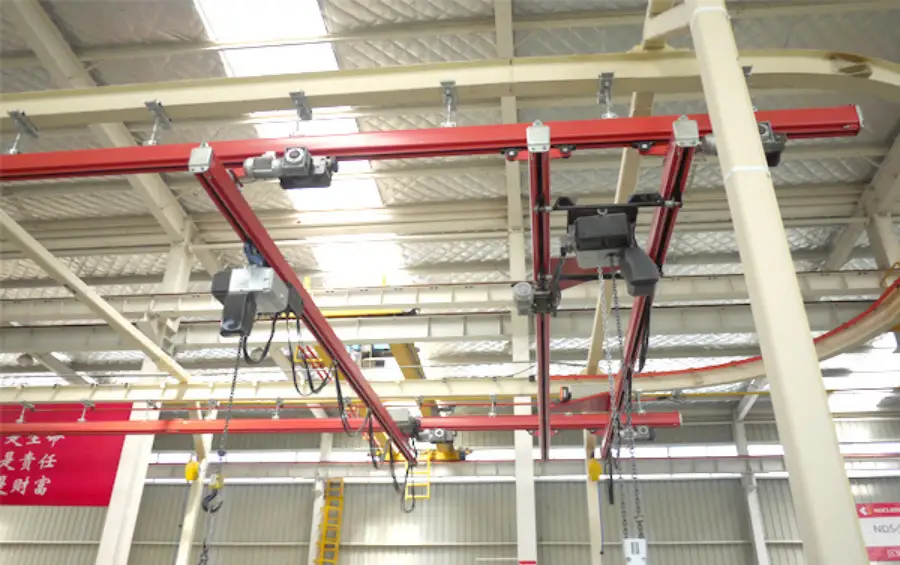 Flexible steel structure electric hoist for limited space lifting.webp