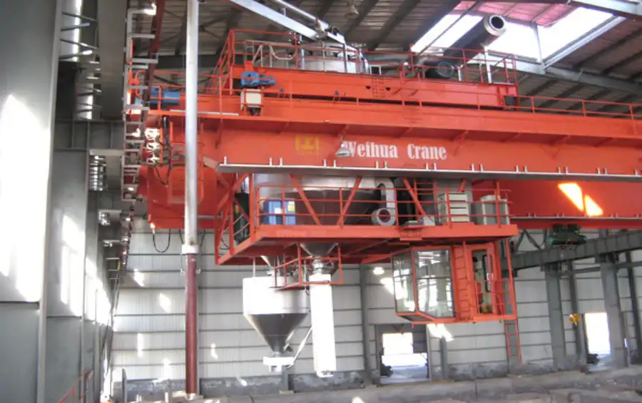 Multi-function crane for an electrolytic aluminum factory.webp Multi-function crane for an electrolytic aluminum factory.webp