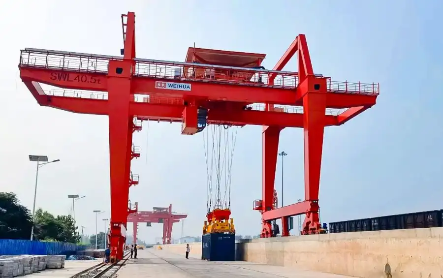 Crane Industry News: Rail Mounted Container Gantry Crane: Efficient Container Handling for Modern Yards