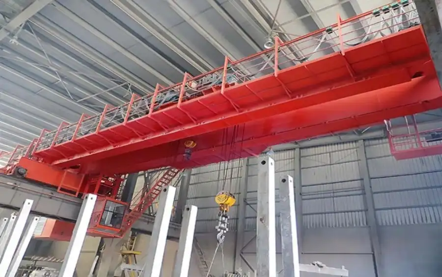 Insulation Overhead Crane: Breaking the Current Path in Electrolytic Plants